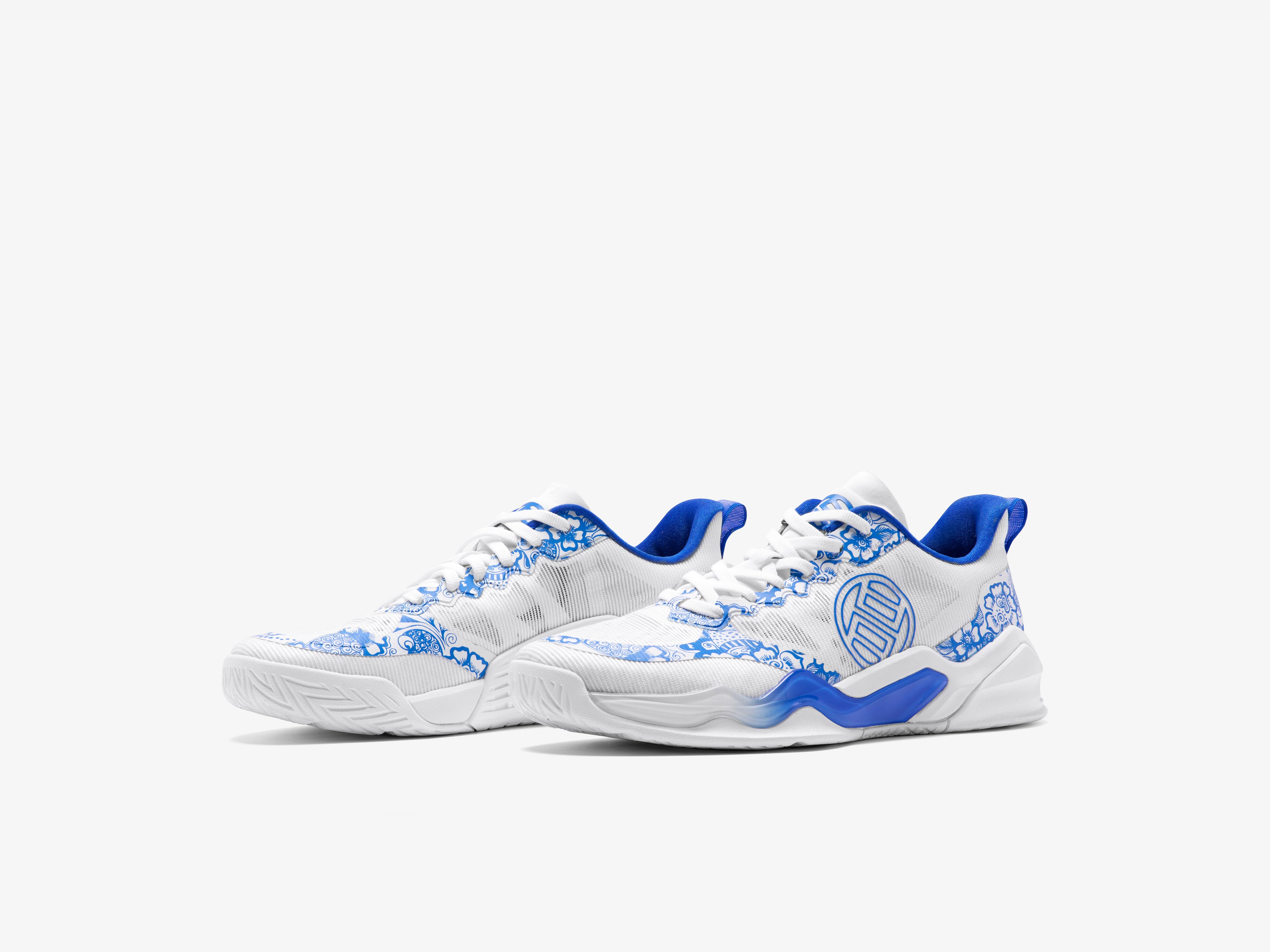 LUXIAOJUN XT-Motion Training Shoes (Porcelain Flow)