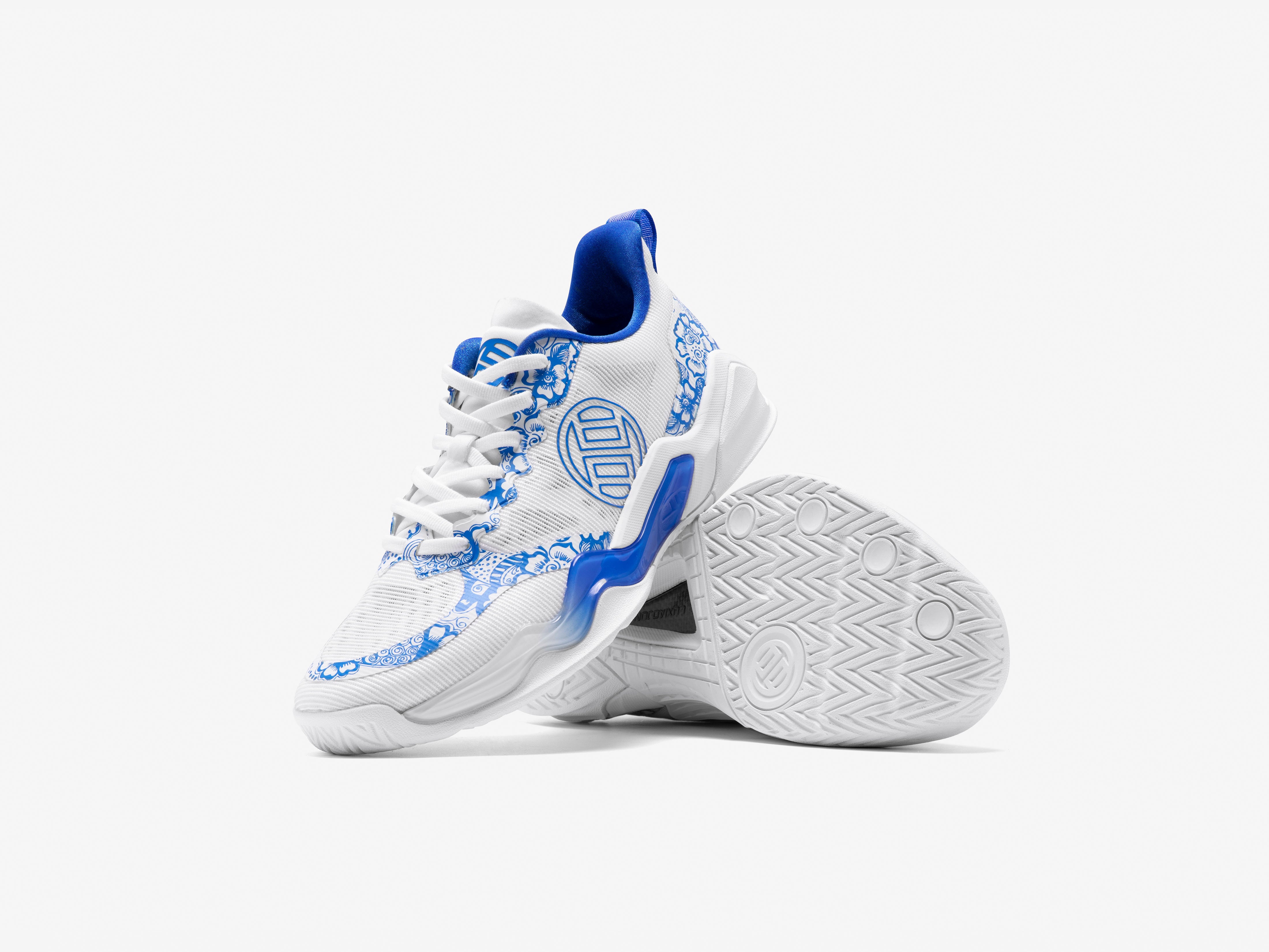 LUXIAOJUN XT-Motion Training Shoes (Porcelain Flow)